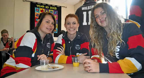 Catie Harrison, Bek McEwan and Amy Battison catch up over breakfast. Catie Harrison, Bek McEwan and Amy Battison catch up over breakfast.